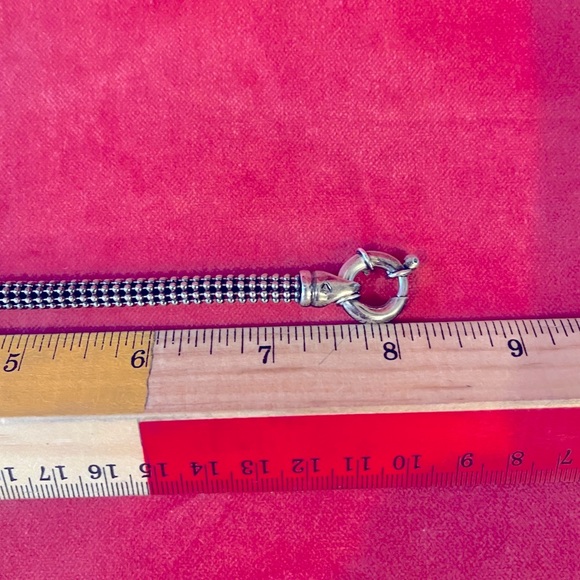 Silpada 925 Sterling Silver  mesh bead bracelet, sailor clasp.  Rare find 🔥 - Picture 8 of 8